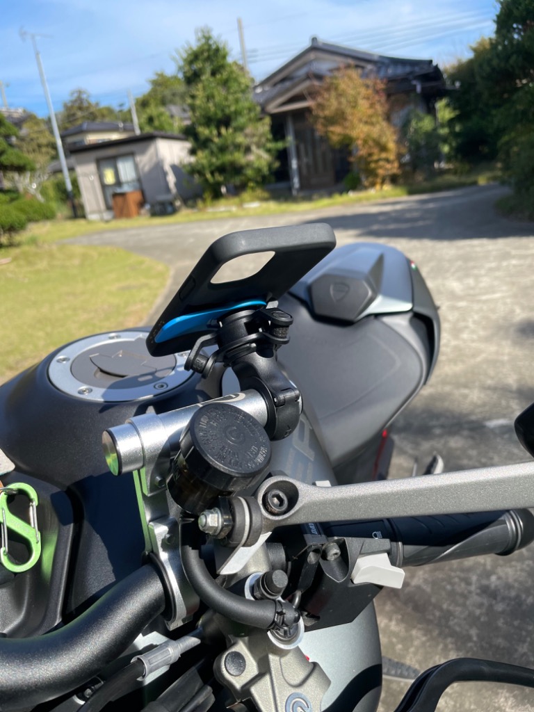 QUAD LOCK クアッドロック バイク スマホホルダー 防水 携帯