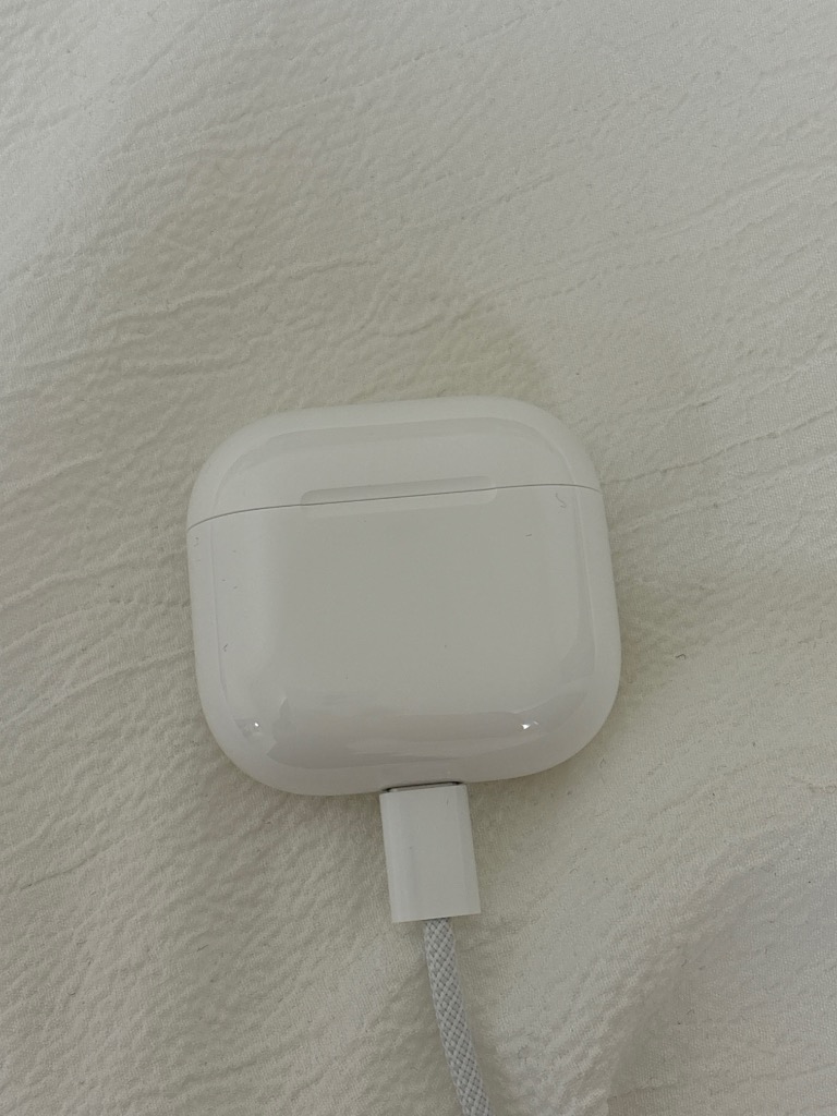 Apple 【新品未開封・保証開始済】APPLE AirPods 第4世代 MXP63J