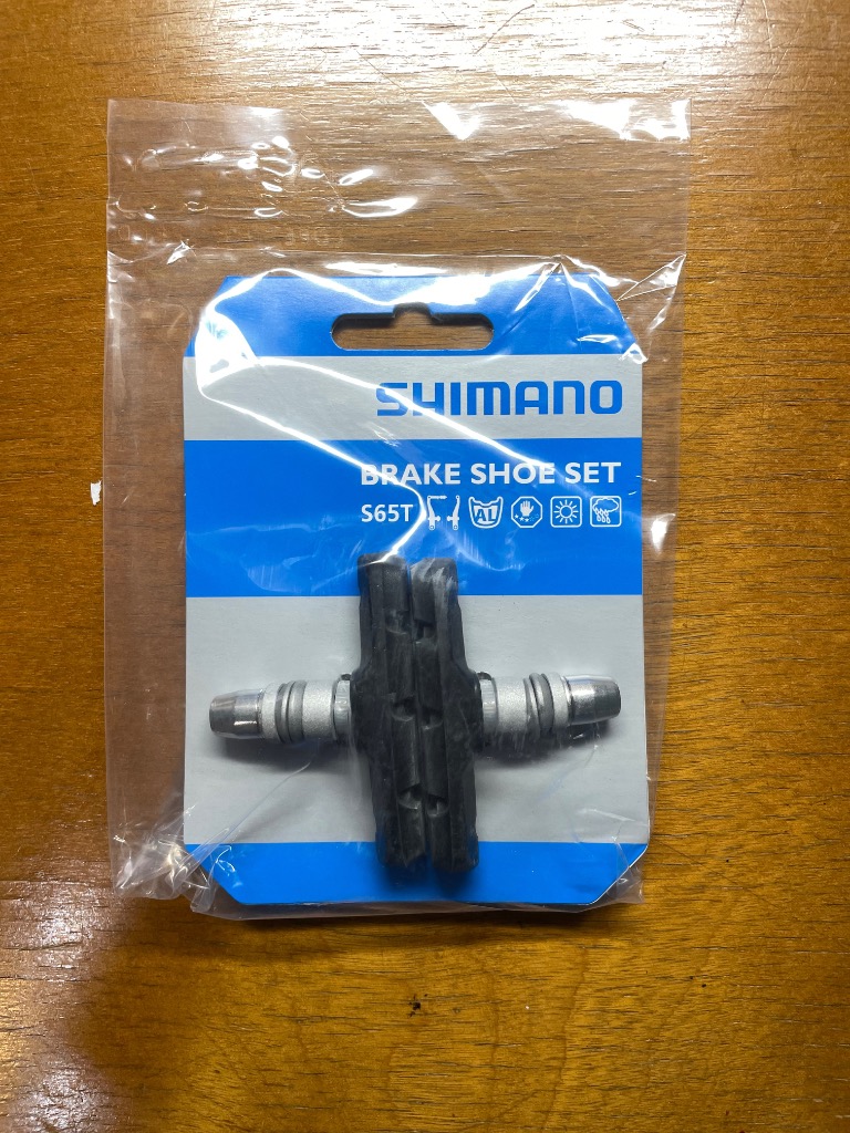 シマノ（SHIMANO） Vブレーキシュー Y8GP9804A 1ペア BR-M330 BRAKE