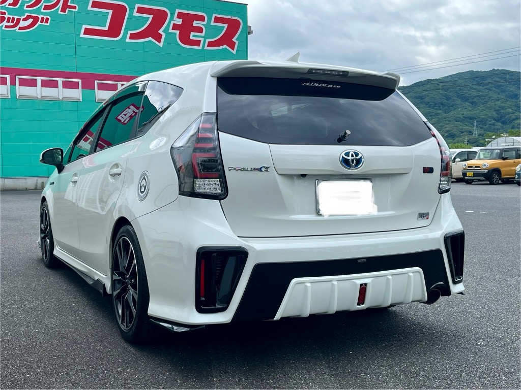 SilkBlaze シルクブレイズ 40系プリウスα G's リアガーニッシュ