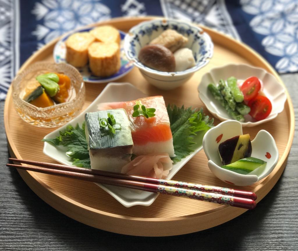 トレー お盆 木製 曲げわっぱ 丸盆 茶盆 白杉 日本製 国産 大館