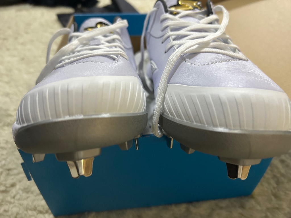 SSK エスエスケイ 金属スパイク White 27cm 縫いP加工 左投げ用 SSK エスエスケイ 金属スパイク White 27cm 縫いP加工 左投げ用