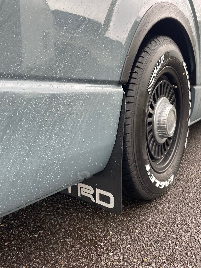 TRD ハイエース 200系 全車用 TRD マッドフラップ (ブラック