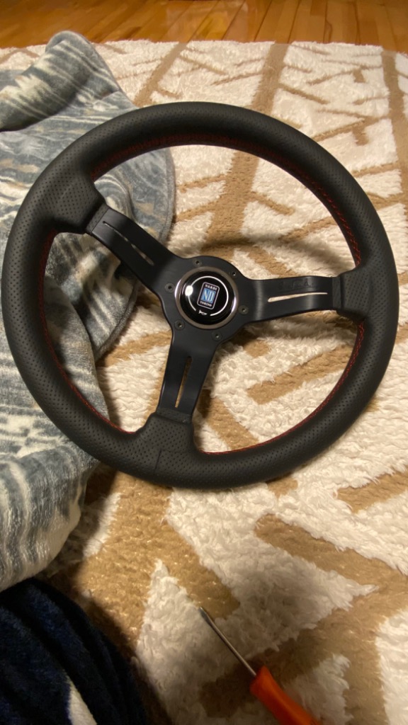 NARDI [ CLASSIC LEATHER 33φ ] 330mm SPORTS TYPE ラリー