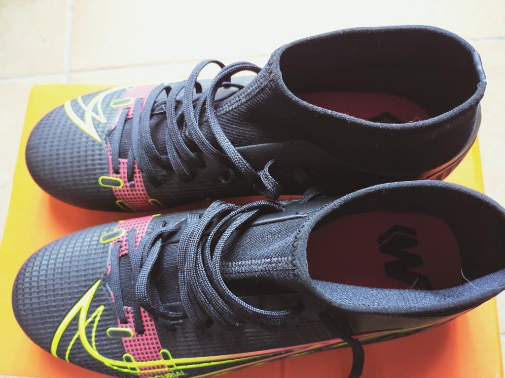 【即購入可！】ナイキマーキュリアルスーパーフライ8アカデミー24.5㎝ 9-99 マーキュリアル スーパーフライ 8 アカデミー HG ブラック