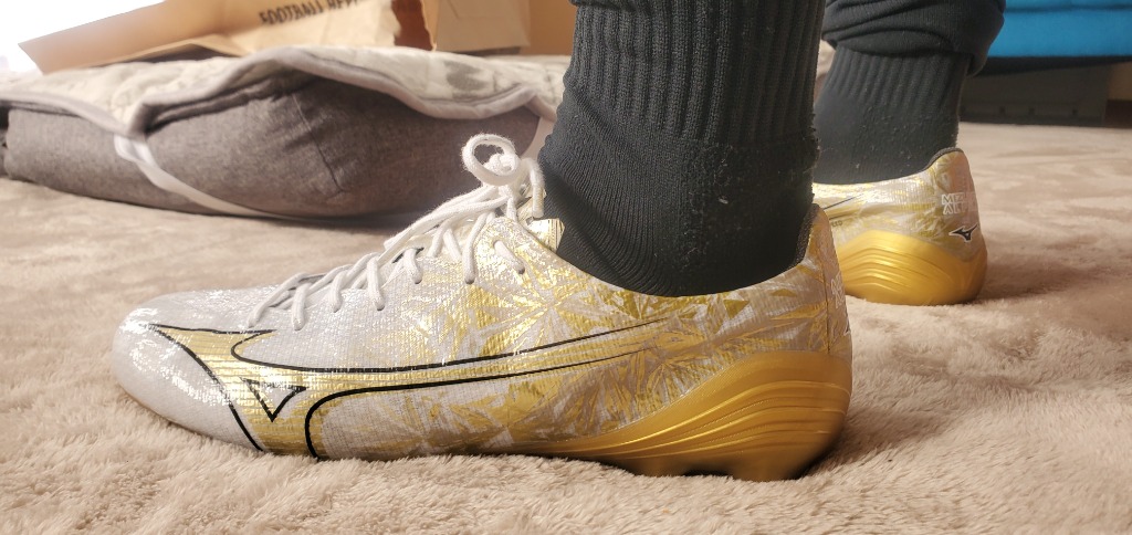 【本日までの出品】Mizuno α ミズノアルファ エリート ホワイト×ゴールド soccershop-players_p1ga2462-50