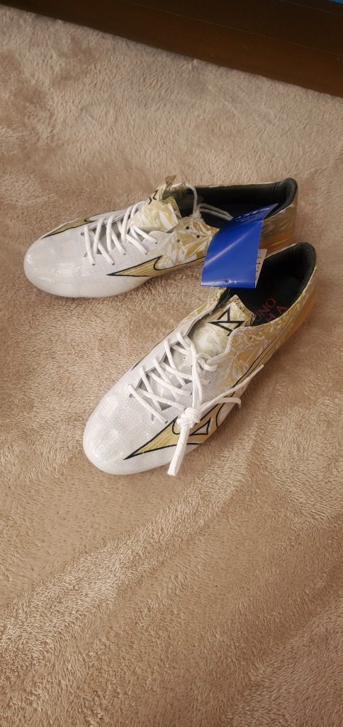 MIZUNO ミズノアルファ ELITE ホワイト×ゴールド P1GA2462