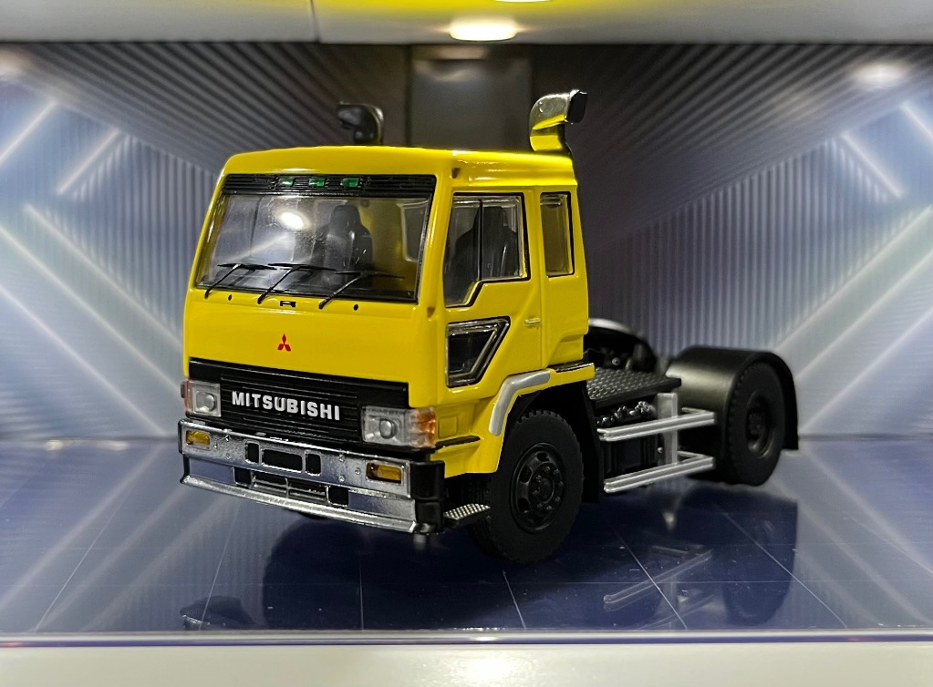 MODEL1 (モデルワン) 1/64 三菱 FUSO ザ・グレート 1986 イエロー