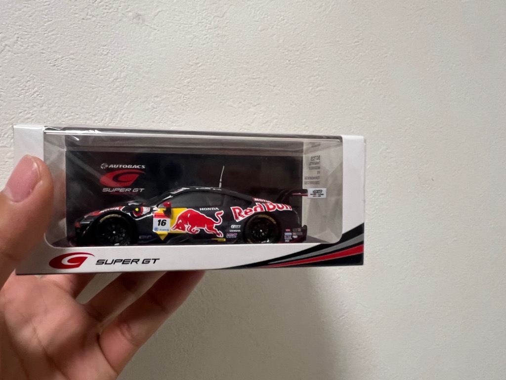 スパーク 1/43 レッドブル モチュール 無限 NSX-GT 2022