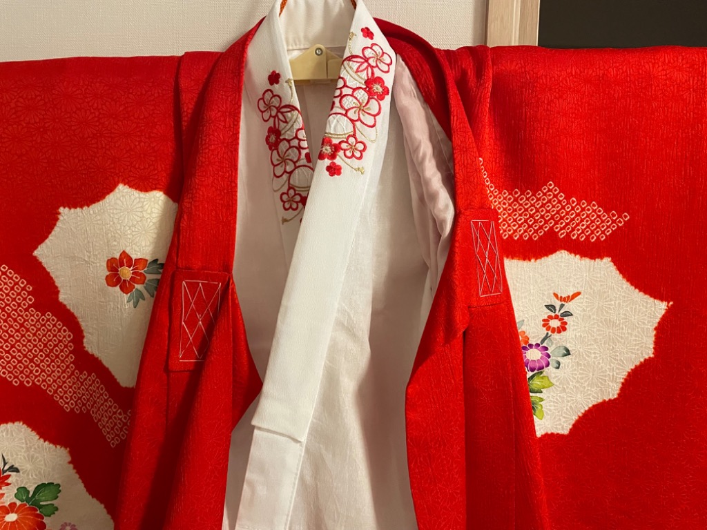 子供　着物　3歳　七五三 朱赤　美品　長襦袢付き　半襟 楽天市場】七五三 着物 3歳 被布コート 8点セット 正絹 シルク