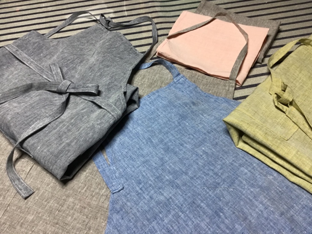 国産リネンダンガリー生地　ワイドパンツ　服作り40年の田舎町仕立屋 国産リネンダンガリー生地 ワイドパンツ 服作り40年の田舎町仕立屋
