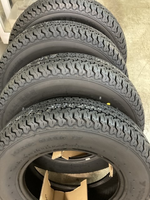 ◎安心の日本製◎ 25年製 営業所止め限定 タイヤ 4本セット 送料