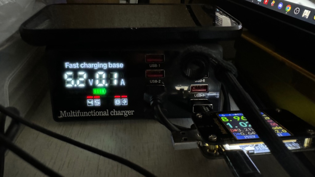 60W QC 3.0 USB 急速充電器 LCDディスプレイ付き 8ポート マルチポート