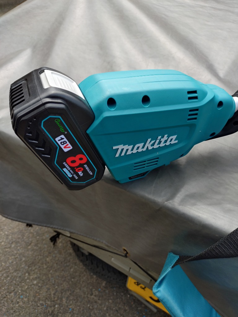 新品 マキタ 18V 充電式 草刈機(ループハンドル) 本体のみ 8869 マキタ