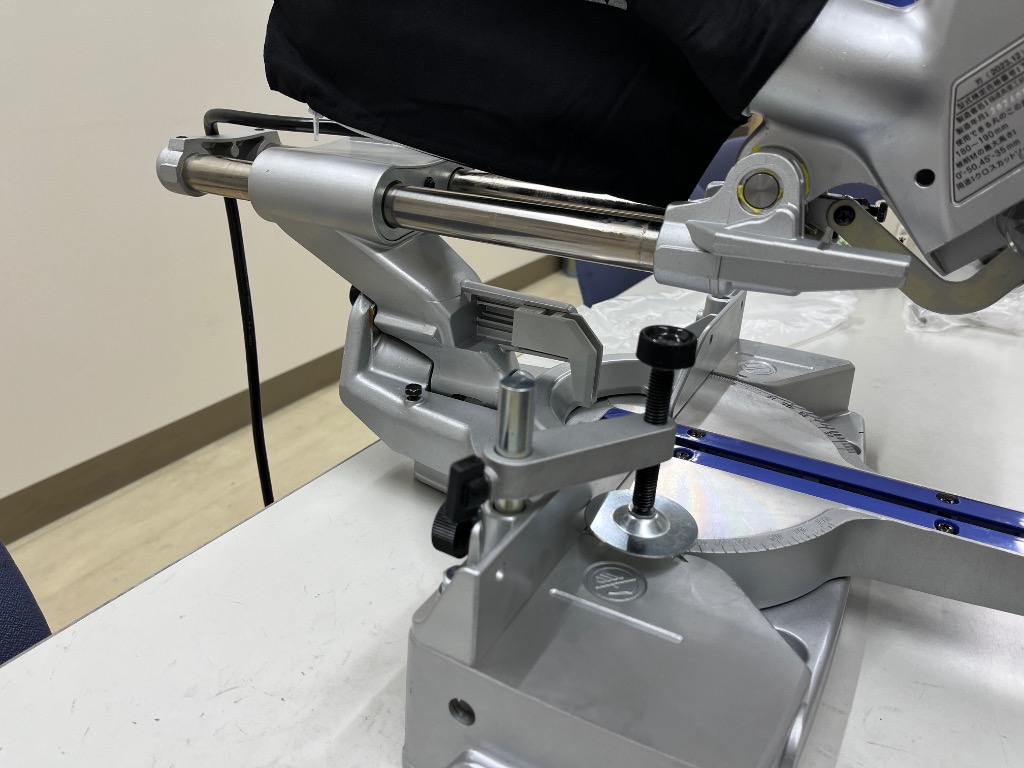 HiKOKI HiKOKI(ハイコーキ)旧日立工機 卓上スライド丸の HiKOKI HiKOKI(ハイコーキ)旧日立工機 卓上スライド丸の