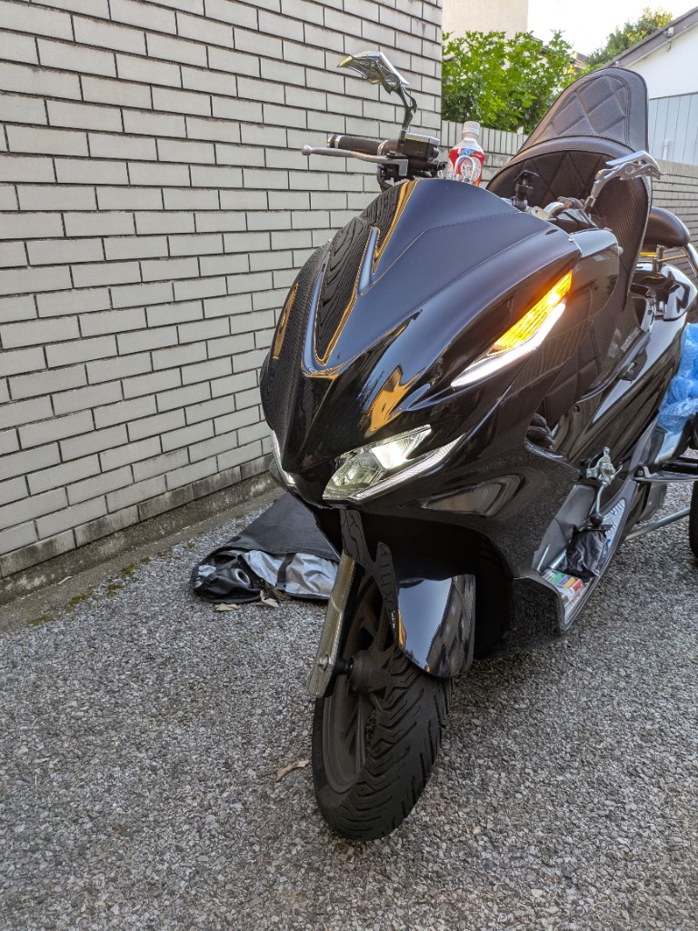 PCX(JF81KF30) デビルマスク ☆塗装済☆ : バイクカスタムパーツ