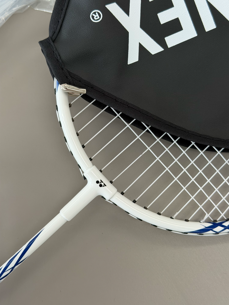 YONEX（ヨネックス） 「4本セット」「ガット張り上げ済み」YONEX