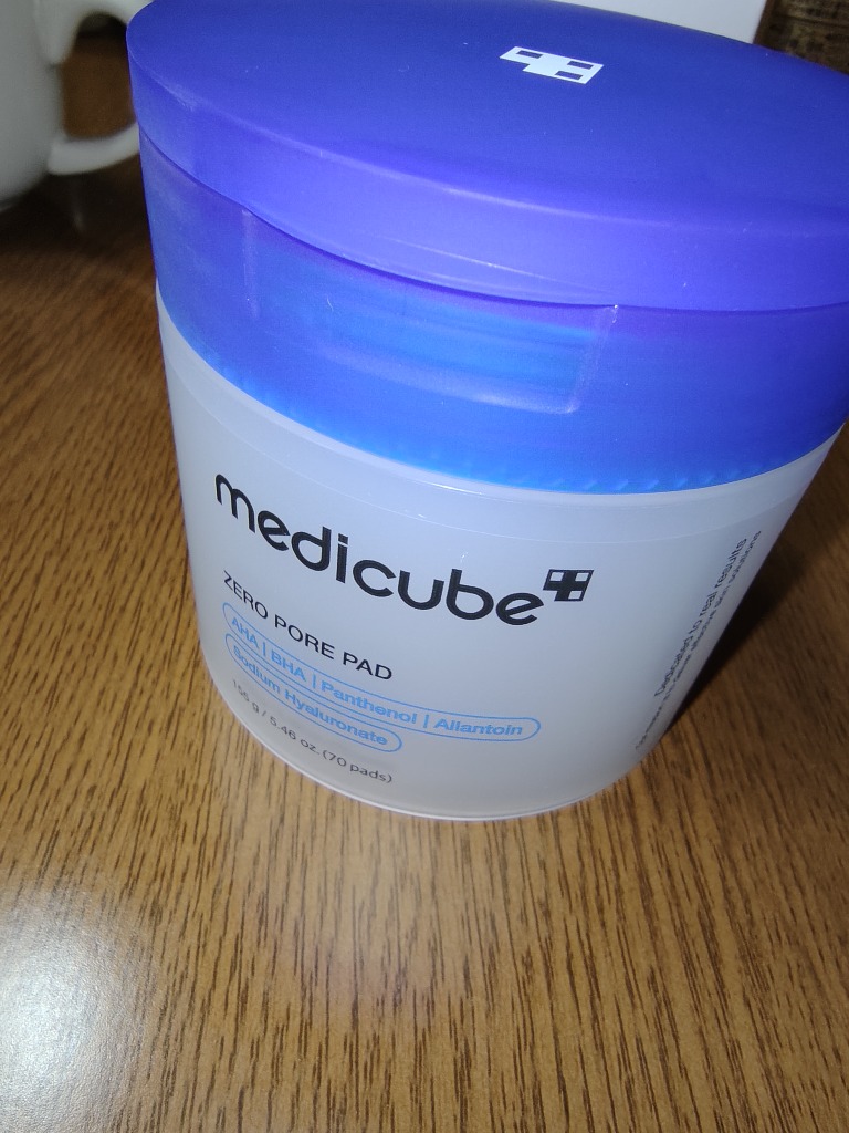 medicube（メディキューブ） ゼロ毛穴パッド2.0 70枚入 トナーパッド