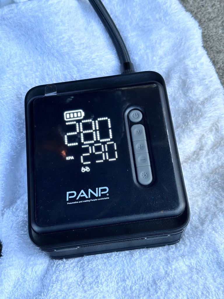 PANP 電動空気入れ 自動車 バイク 自転車 米式 仏式 英式 エア