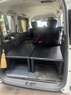 ステップワゴン (RP1 2 3 4 5) ベッドキット 2分割式 黒 車中泊