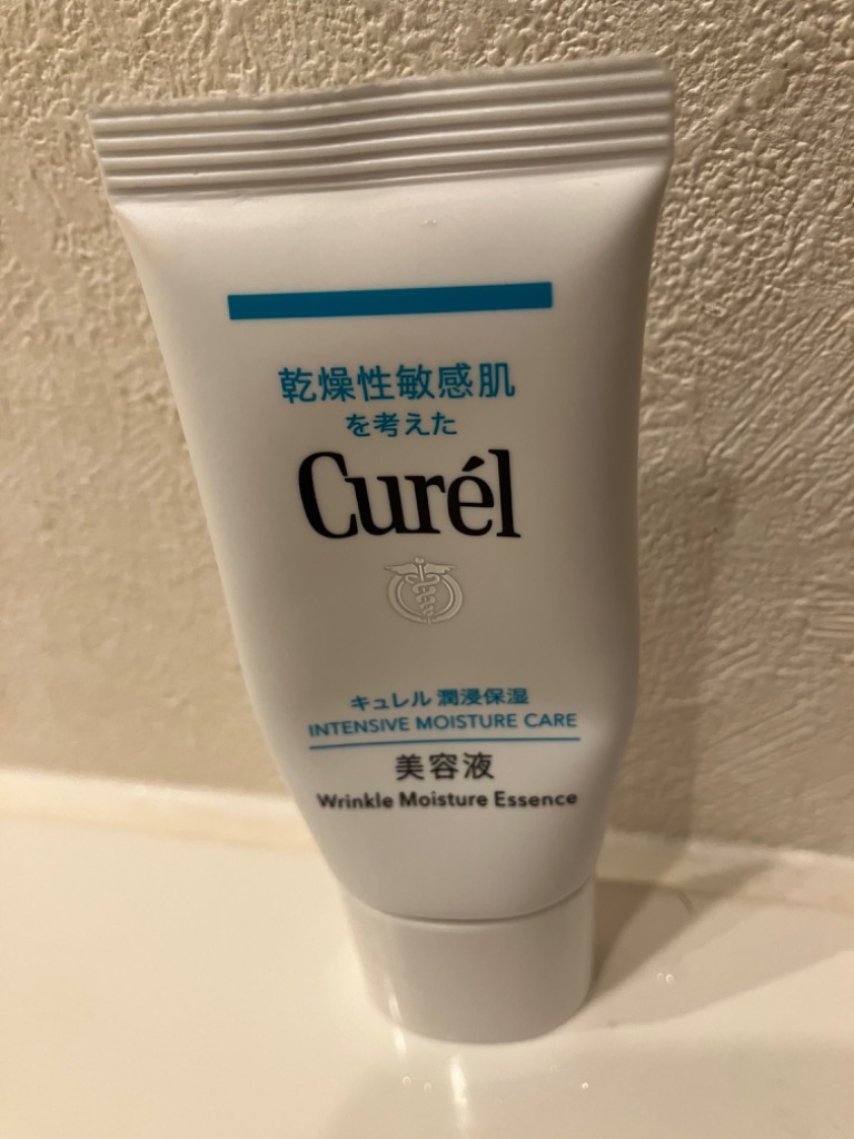 医薬部外品】キュレル 潤浸保湿美容液 40g : くすりのレデイ