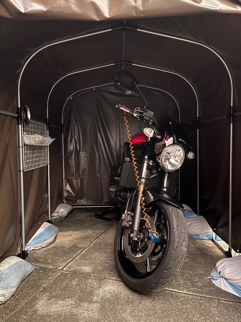 【南栄工業 サイクルハウス】使用期間1年半〜2年／破れなし・汚れあり 南栄工業 サイクルハウス】使用期間1年半〜2年／破れなし・汚れあり