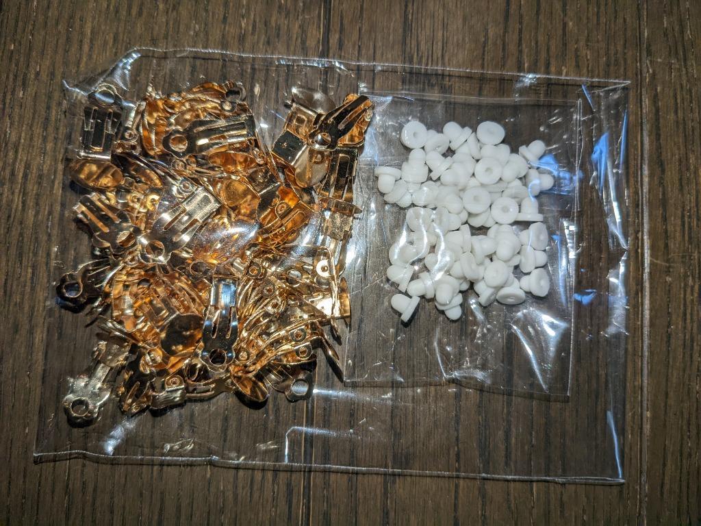 蝶バネ イヤリング シリコンパット付き KC金 約50個 アセサリー