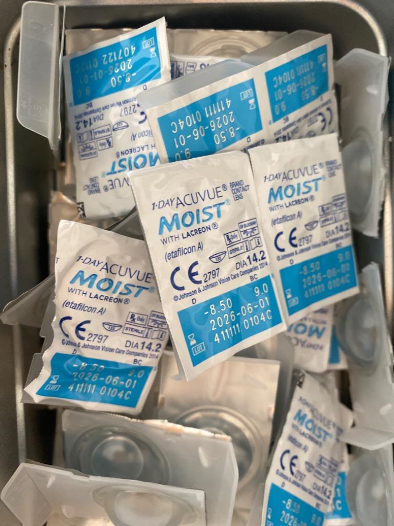 ポスト便 送料無料☆1箱あたり2,228円(税込2,450円)】ワンデーアキュビューモイスト 近視・遠視用 30枚パック 2箱セット :1davms30-02p:レンズアミーゴ Yahoo!店 - 通販 - Yahoo!ショッピング ポスト便 送料無料☆1箱あたり2,228円(税込2,450円)】ワンデーアキュビューモイスト 近視・遠視用 30枚パック 2箱セット :1davms30-02p:レンズアミーゴ Yahoo!店 - 通販 - Yahoo!ショッピング