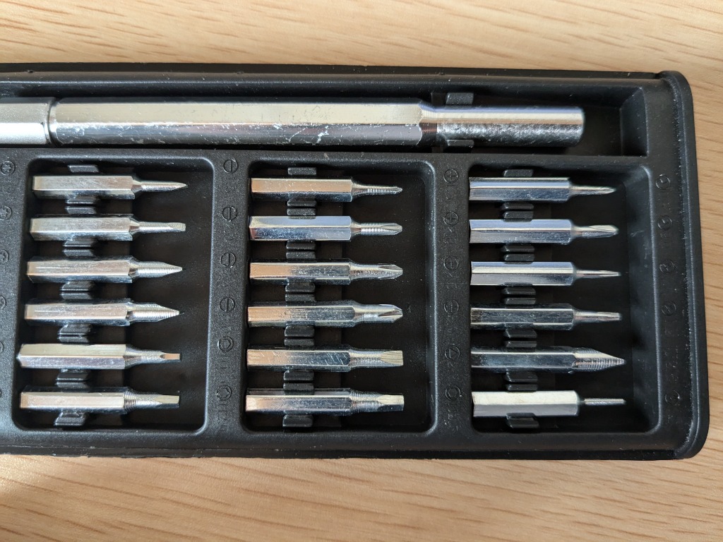 #6月期間限定特別売切セール 有名精密工具 11点セット AINEX TL-015A (特殊精密工具 32点セット) ｜ パソコン通販の
