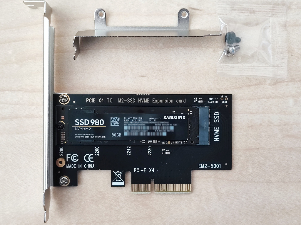 NVME M.2 to PCIe 拡張カード PCI-Express 3.0 X4対応 M.2 NVME M.2 to PCIe 拡張カード PCI-Express 3.0 X4対応 M.2