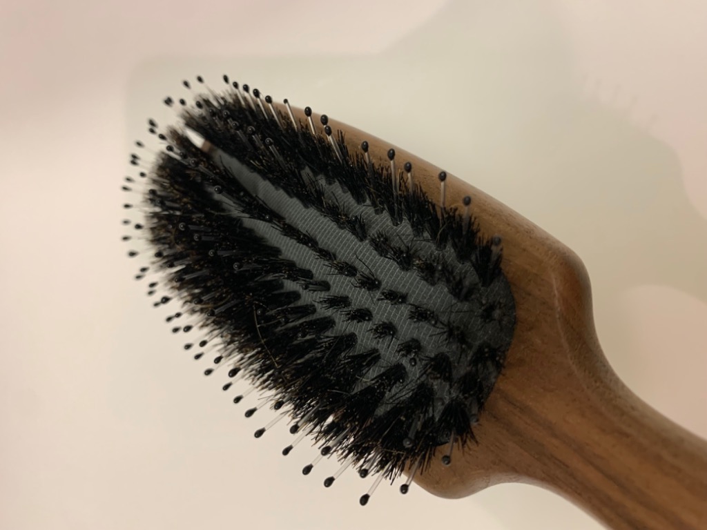 BESTOOL ヘアブラシ 豚毛 高?黒クルミの木 パドルブラシ くし 櫛