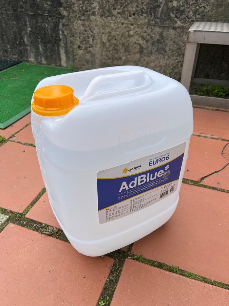 MADIN 高品質尿素水 アドブルー ［EU規制/EUR06/ AdBlue/20L］ ISO 22241 / DIN 70070認証  ディーゼル車用尿素SCRシステム触媒専用液 プラスチック容器充填 20L :2022-00001:LIJ明石ショップ - 通販 -  Yahoo!ショッピング