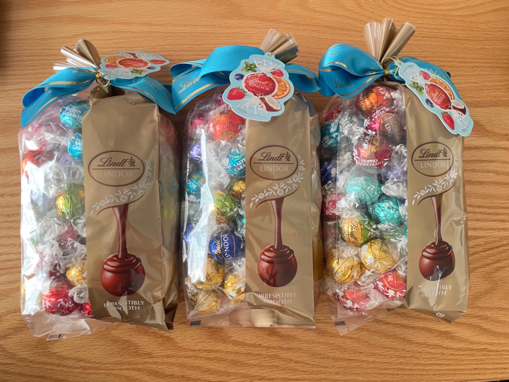 リンツ リンドール ファミリーパックシーズナル 70個入 25SU