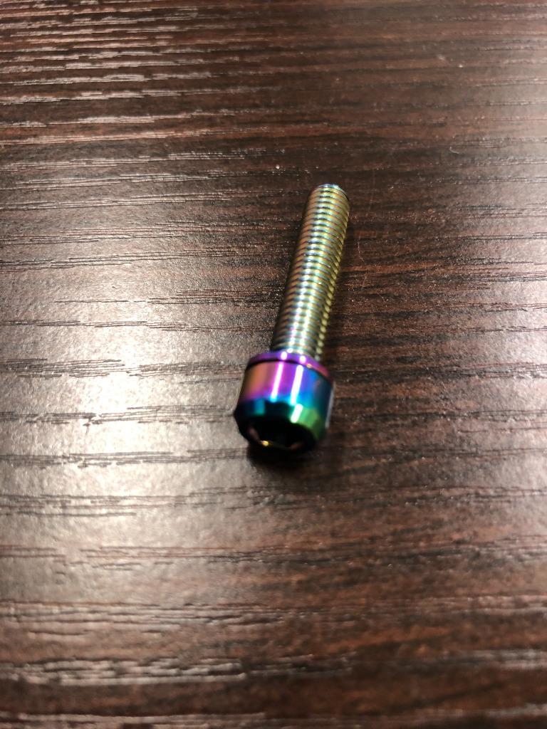 トップキャップ用チタンボルト 1本 M6×30mm 美しいレインボー仕上げ 軽量 高耐久 435 :435:自転車のライトをつけようSHOP - 通販  - Yahoo!ショッピング