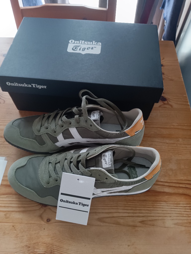 onitsuka tiger☆SERRANO スパイク風 シューズ SERRANO】デイリーに活躍する、ナチュラルテイストのスニーカー