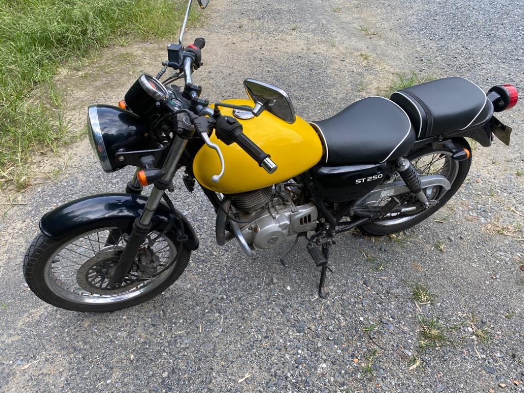 SUZUKI北米スズキ　st250 TU250X ゲルシート中古品　表皮張り替え スズキ ハイグリップ素材☆ST250カスタムシートカバー張替え用