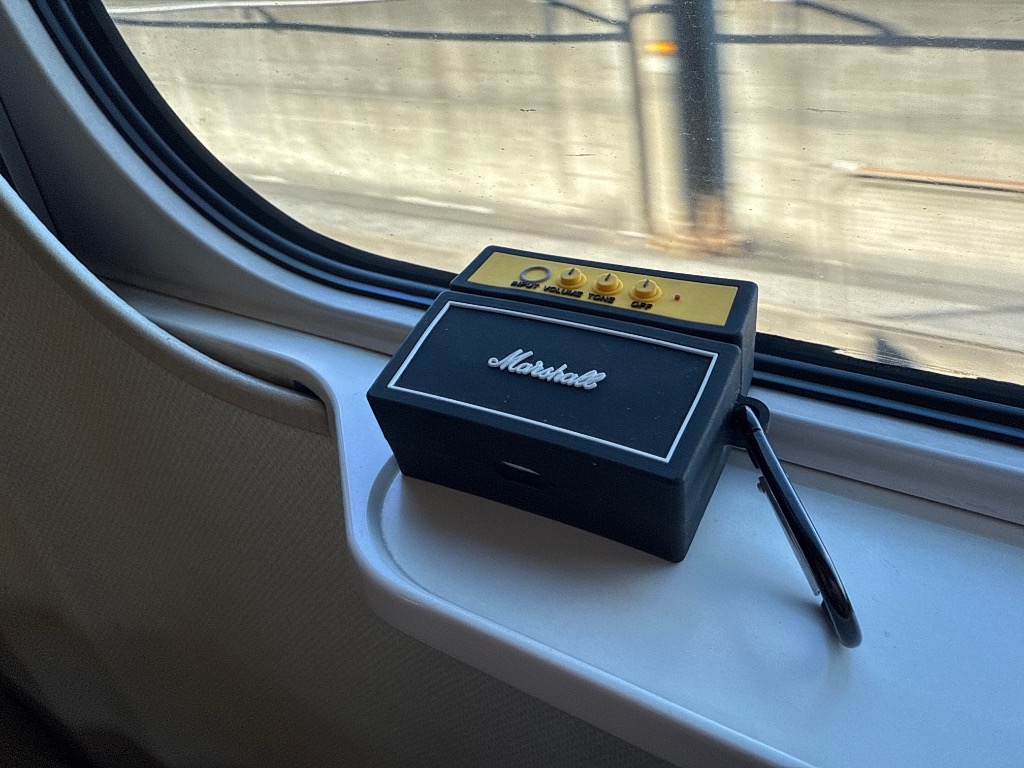 Marshall アンプ AirPods Pro ケース 第1-第4世代 ブラック Marshall アンプ AirPods Pro ケース 第1-第4世代 ブラック