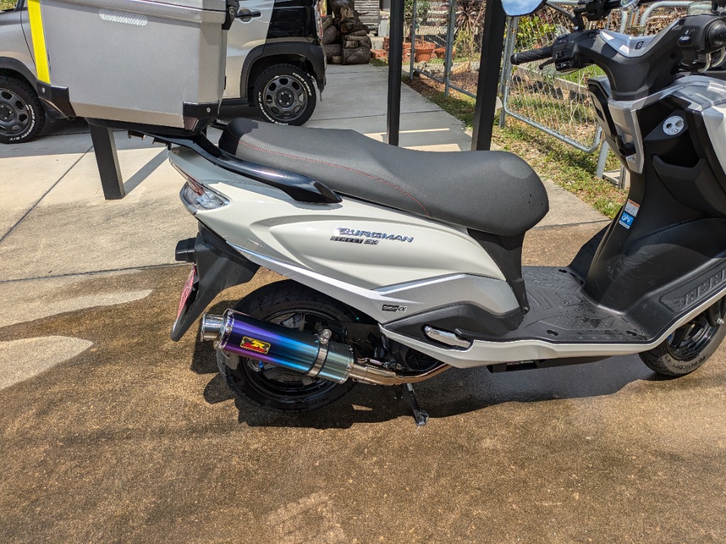 バーグマン Realize バーグマンストリート125EX バイクマフラー