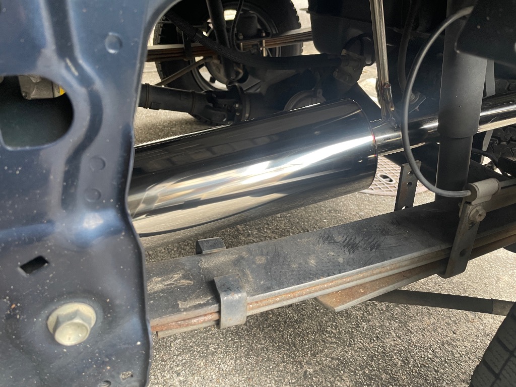 キャリイ キャリー マフラー EBD-DA16T ステンレス 砲弾型