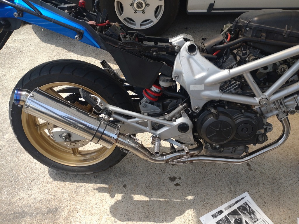 バリエンテアレグリアホンダVTR250FI09~フルエキゾーストマフラー中古 楽天市場】VTR250 VTR-F Type LD バイクマフラー JBK-MC33 FI車