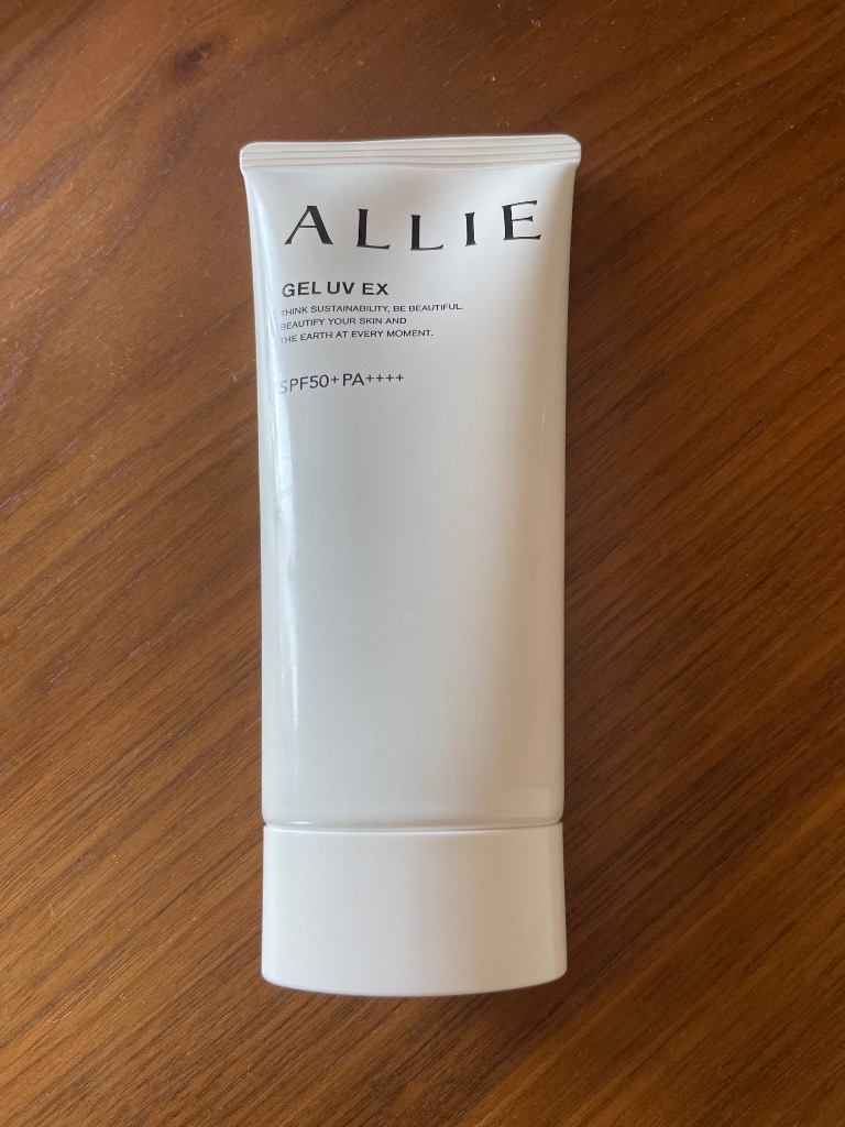 【ちびばる様】ALLIE ジェル UV SPF50+ 90g 2個×2　計4点 Amazon.co.jp: ALLIE(アリィー) エクストラUVジェル SPF50+/