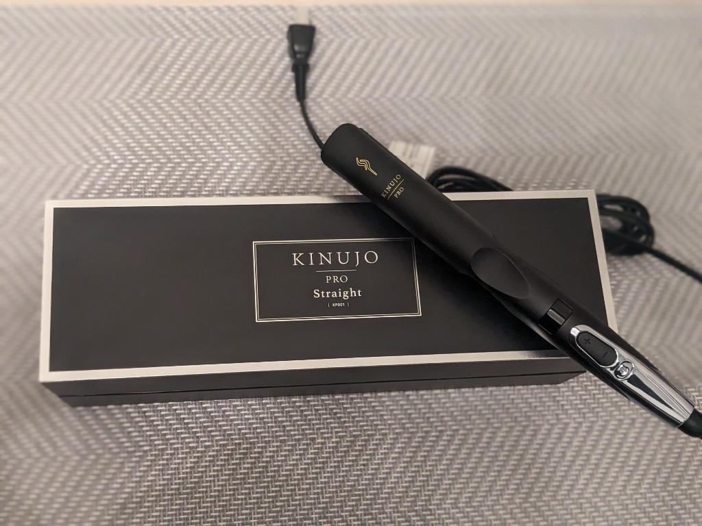 国内正規品 KINUJO プロ ストレートアイロン Straight Hair Iron