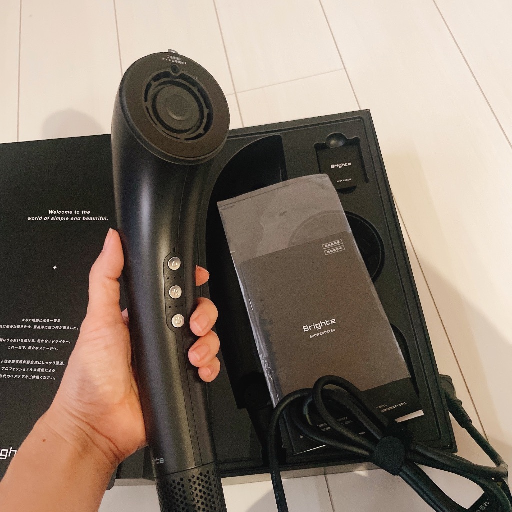 m*e様 Brighte Shower Dryer　美品 シャワードライヤー　お 正規品】Brighte Shower Dryer シャワードライヤー ブライト