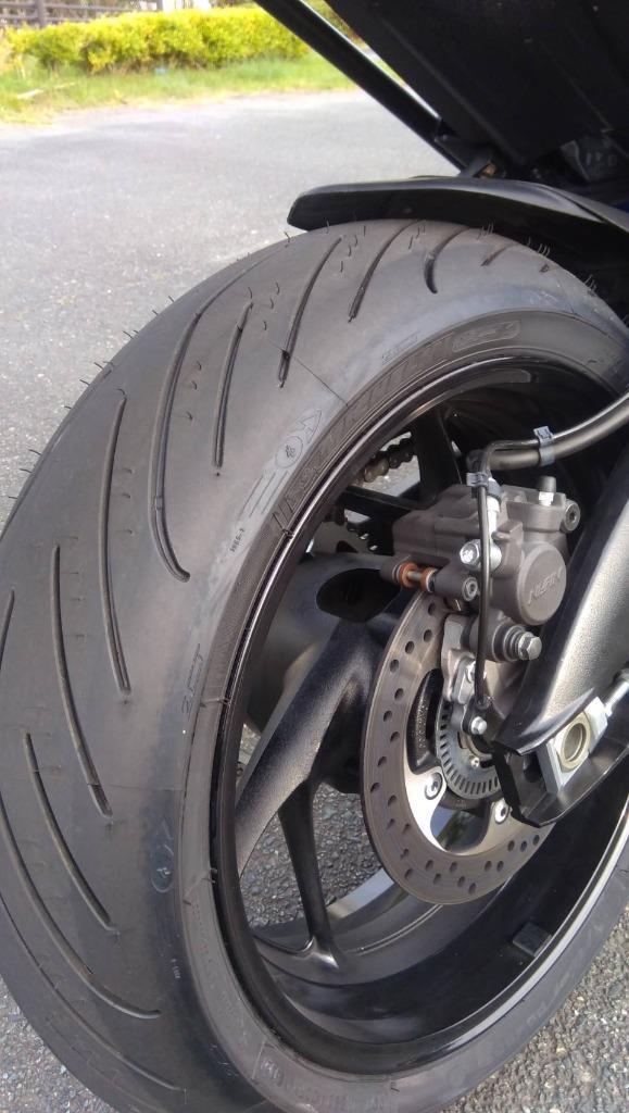 ミシュラン パイロットパワー3 前後セット 120/70ZR17 190/50ZR17 PILOT POWER 3 CBR1000RR YZF-R1  Z1000 T595 GSX1300R GSX-S1000 GSX-R1000 MICHELIN タイヤ  :49695-49698:ビッグワンYahoo!店 - 通販 - Yahoo!ショッピング