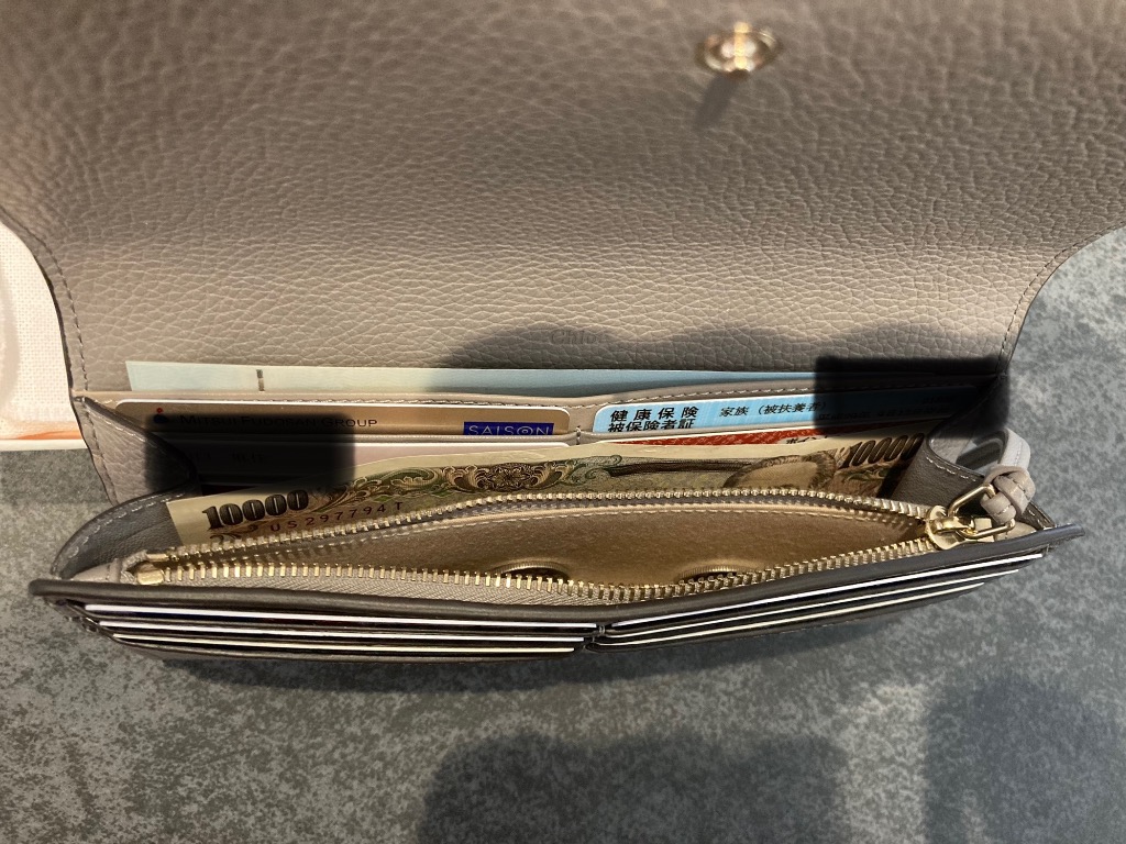 【送料・関税込】CHLOE ALPHABET CHC21WP942F57 001 Chloe クロエ 長財布 小銭入れ付き ALPHABET レディース