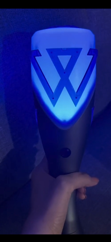 WINNER 公式ペンライト v2. |K-POP : エムココ - 通販 - Yahoo