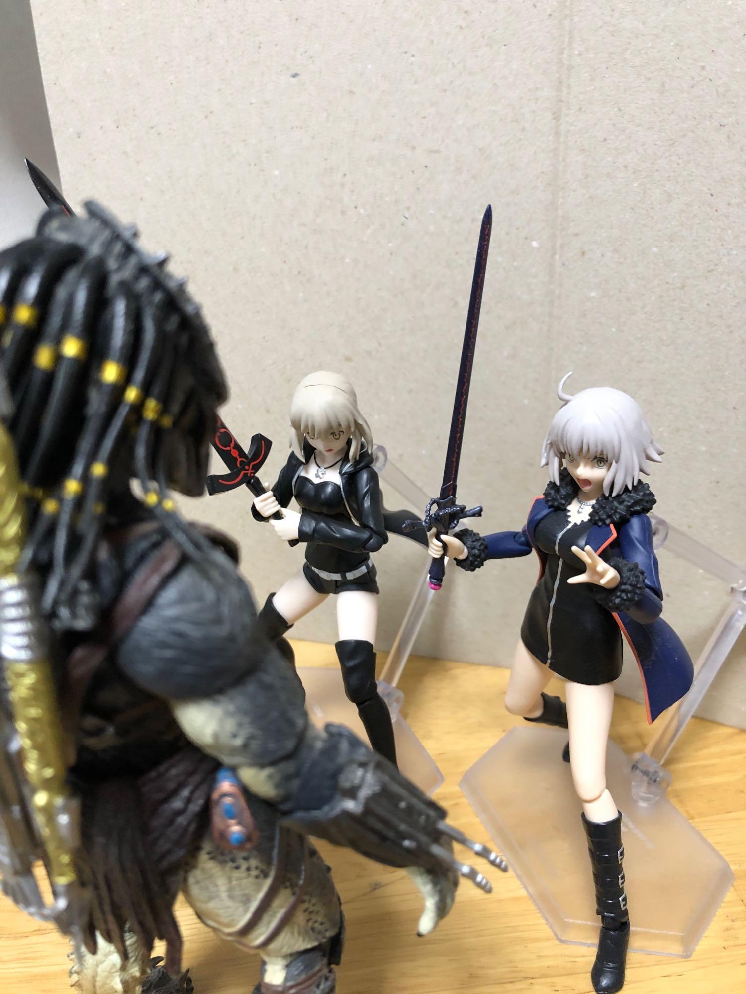 セイバー ／ アルトリア・ペンドラゴン (オルタ) 新宿ver figma figma セイバー/アルトリア・ペンドラゴン〔オルタ〕新宿ver.