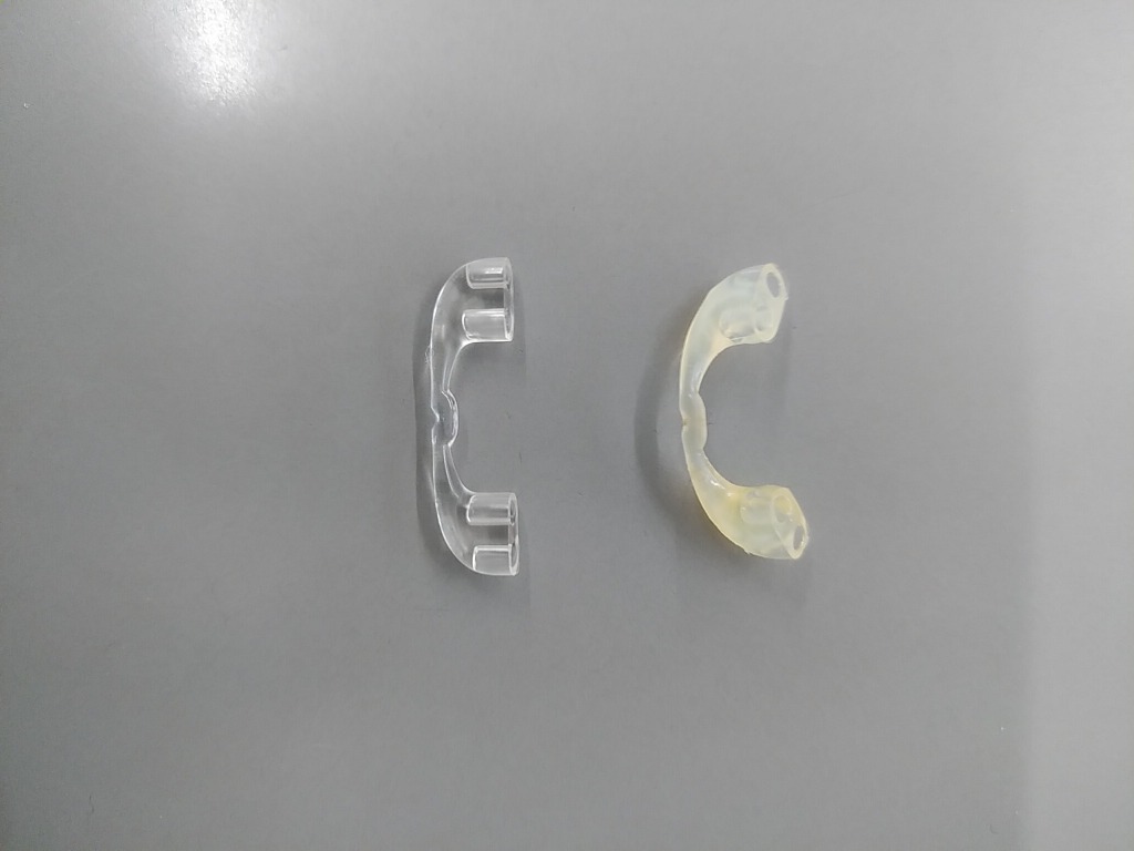 普通郵便で発送◇現行ハズキルーペ交換用鼻パッド2個◇純正 現行