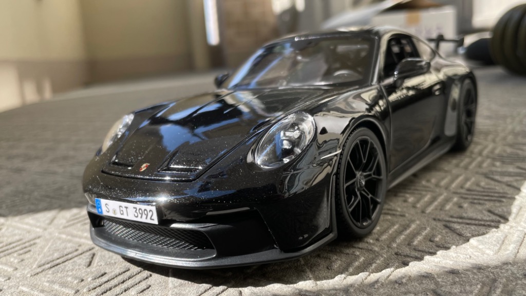 Porsche 911 GT3 Black 1/18 Maisto【全国送料無料】 ポルシェ 911 黒 