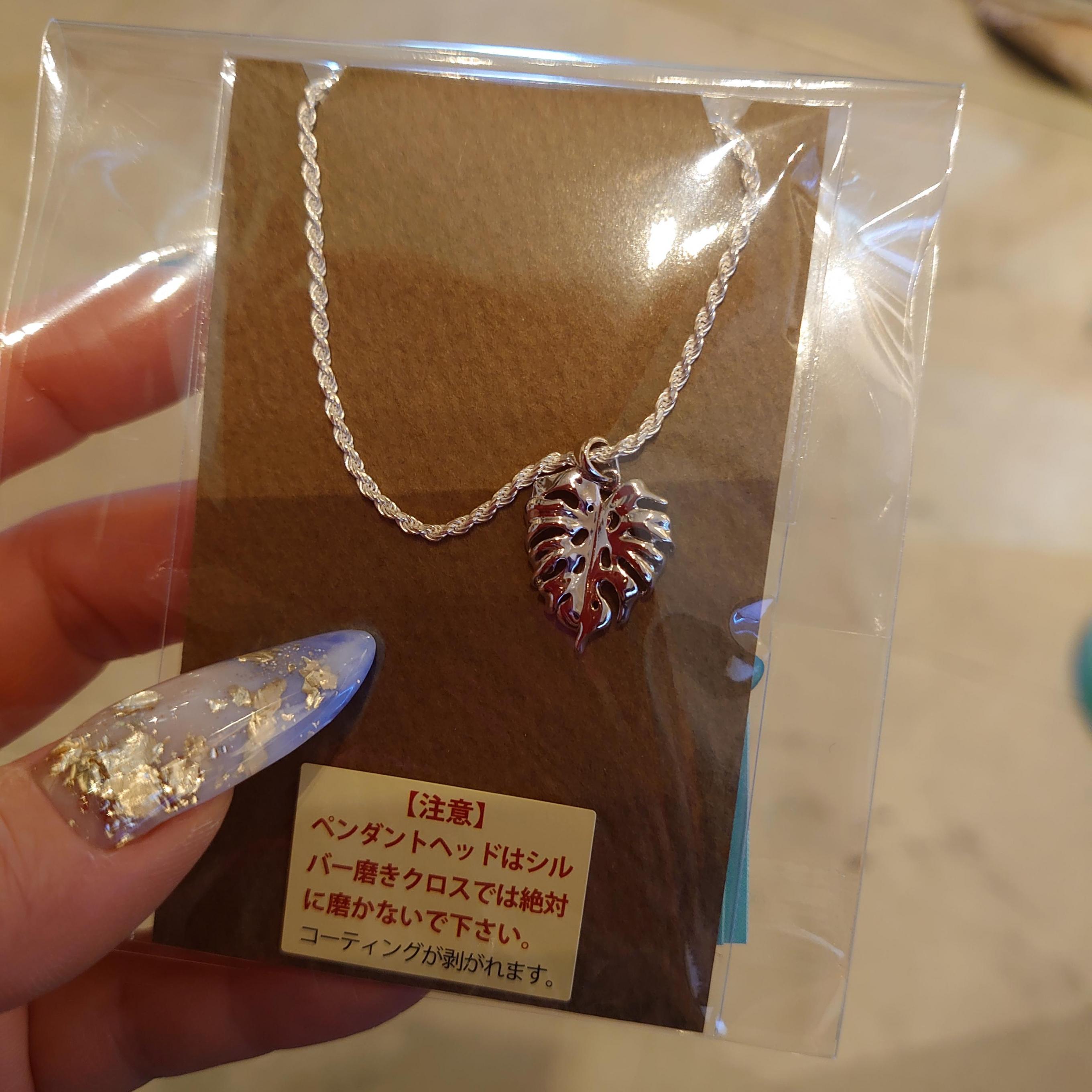 ハワイアンジュエリー モンステラ ヘッド ハワイアンジュエリー モンステラ モチーフ 意味 ペンダント